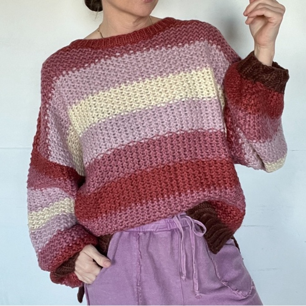 NWT Vici for Gigio Oversized Sweater in shades of pink/purple